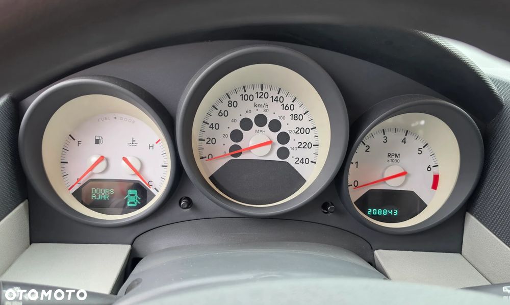 Dodge Caliber 1.8 SXT - 18