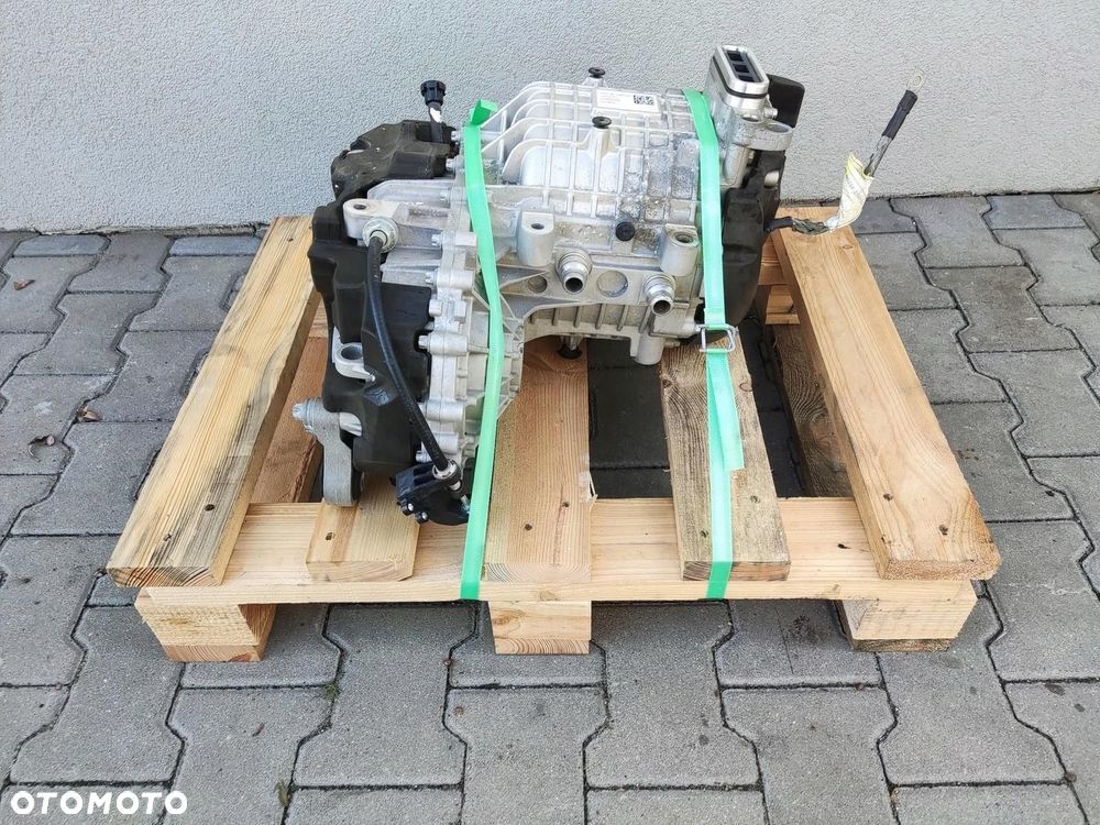 SILNIK ELEKTRYCZNY FIAT 500 500E II 2020-2025 10436190 46348460 - 2