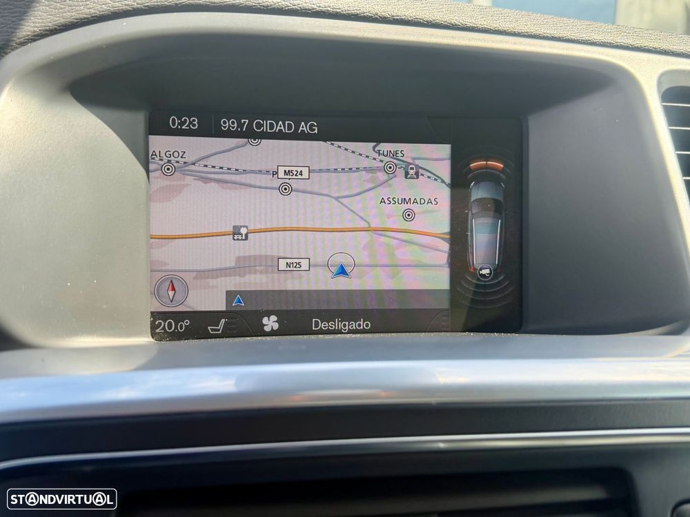 Volvo V60 2.4 D6 Momentum AWD Phev - 19