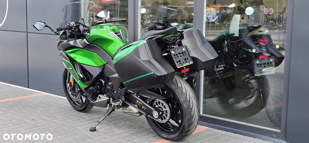 Kawasaki Ninja 1000 SX - 27
