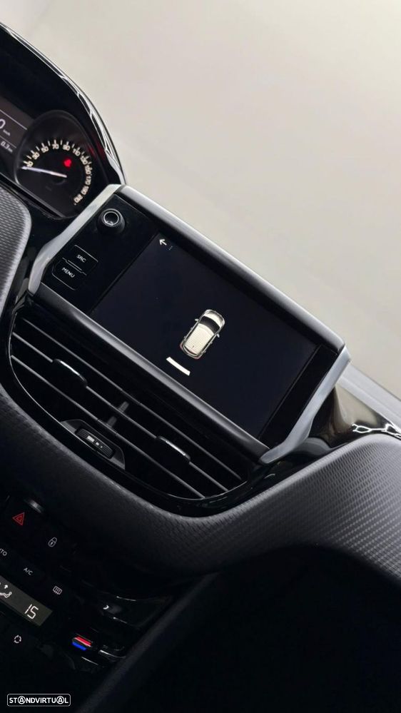 Peugeot 208 1.2 PureTech Allure - 19