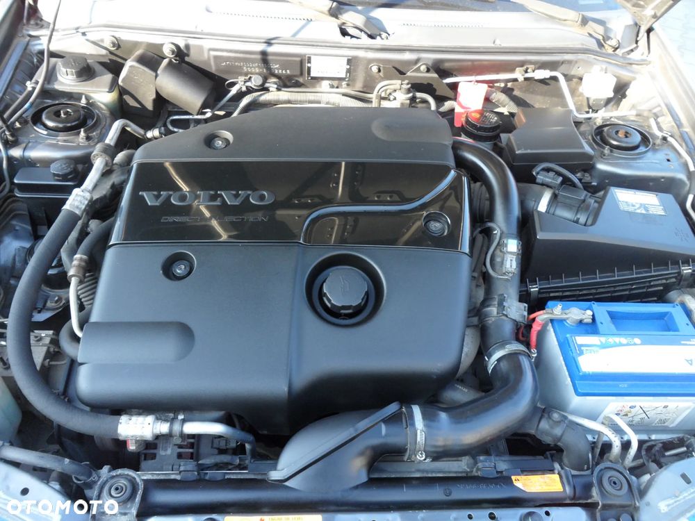 Volvo V40 1.9D - 10