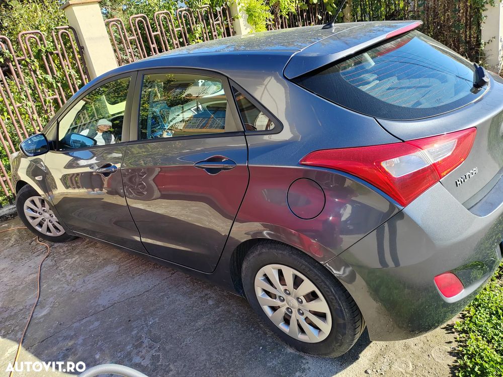 Hyundai i30 - 10