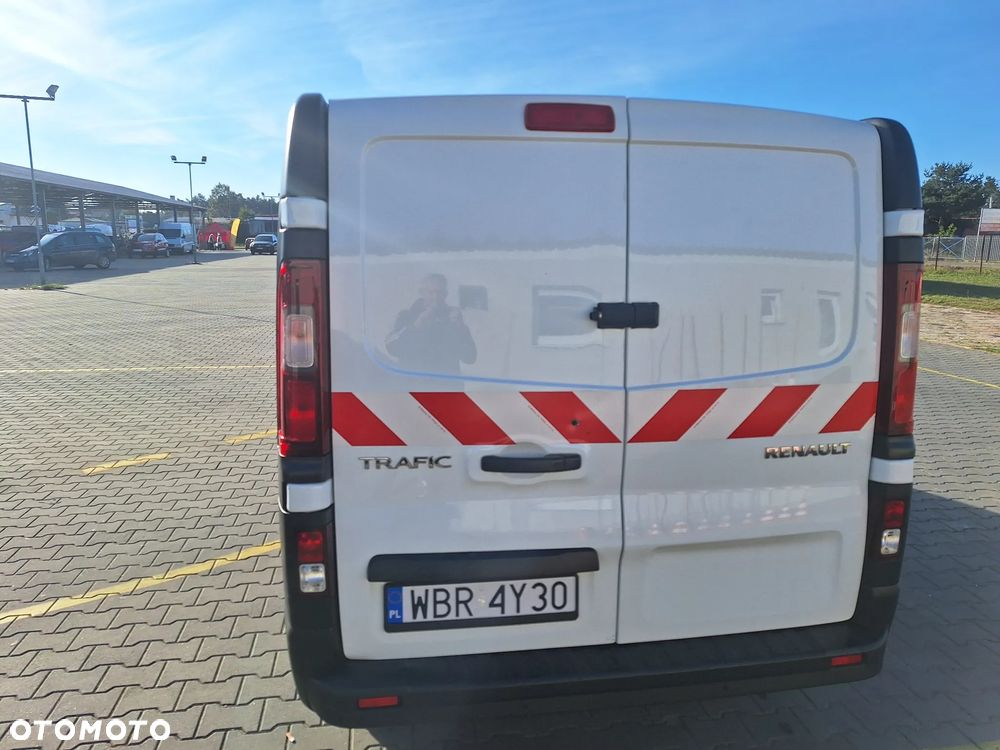 Renault Trafic - 8