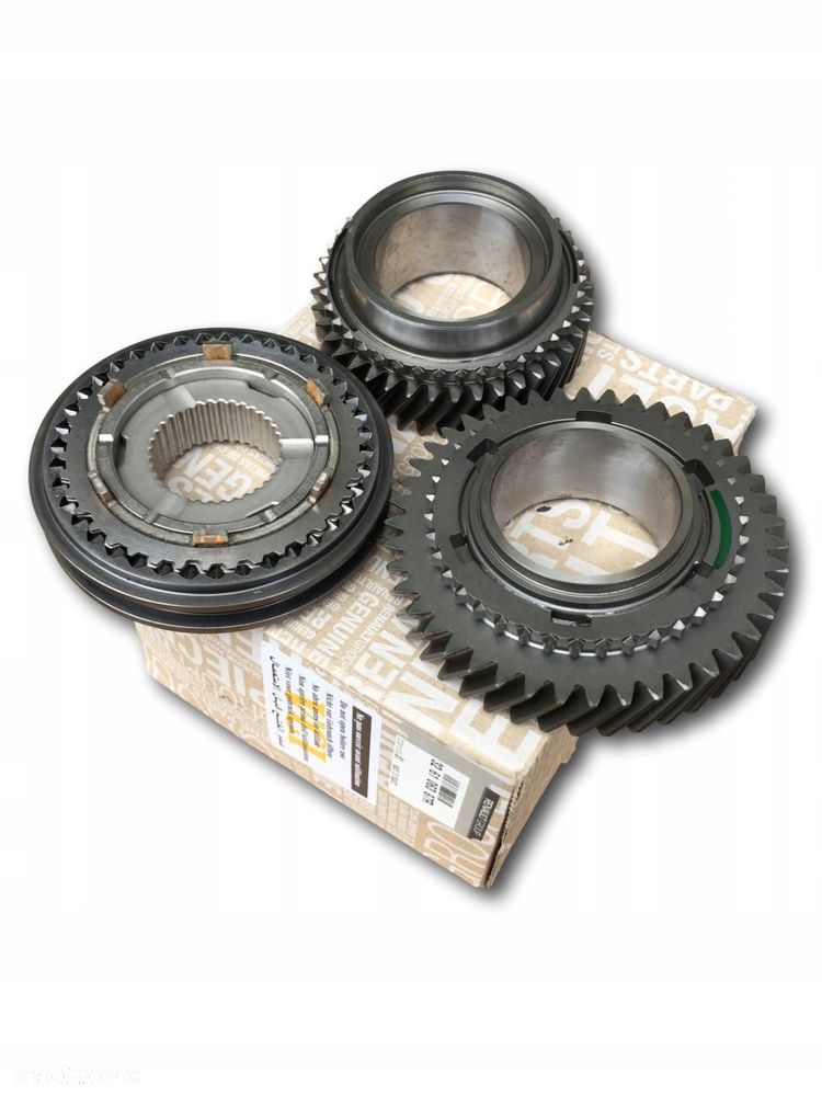 KOŁO ZĘBATE PRZESUWKA 3 4 BIEG RENAULT 326106387R