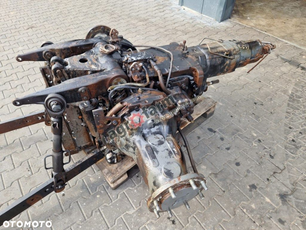 Skrzynia biegów, most tylny Valtra T173 - 3