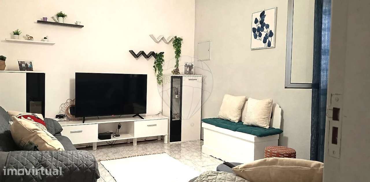 Moradia T2 para venda - Grande imagem: 5/13
