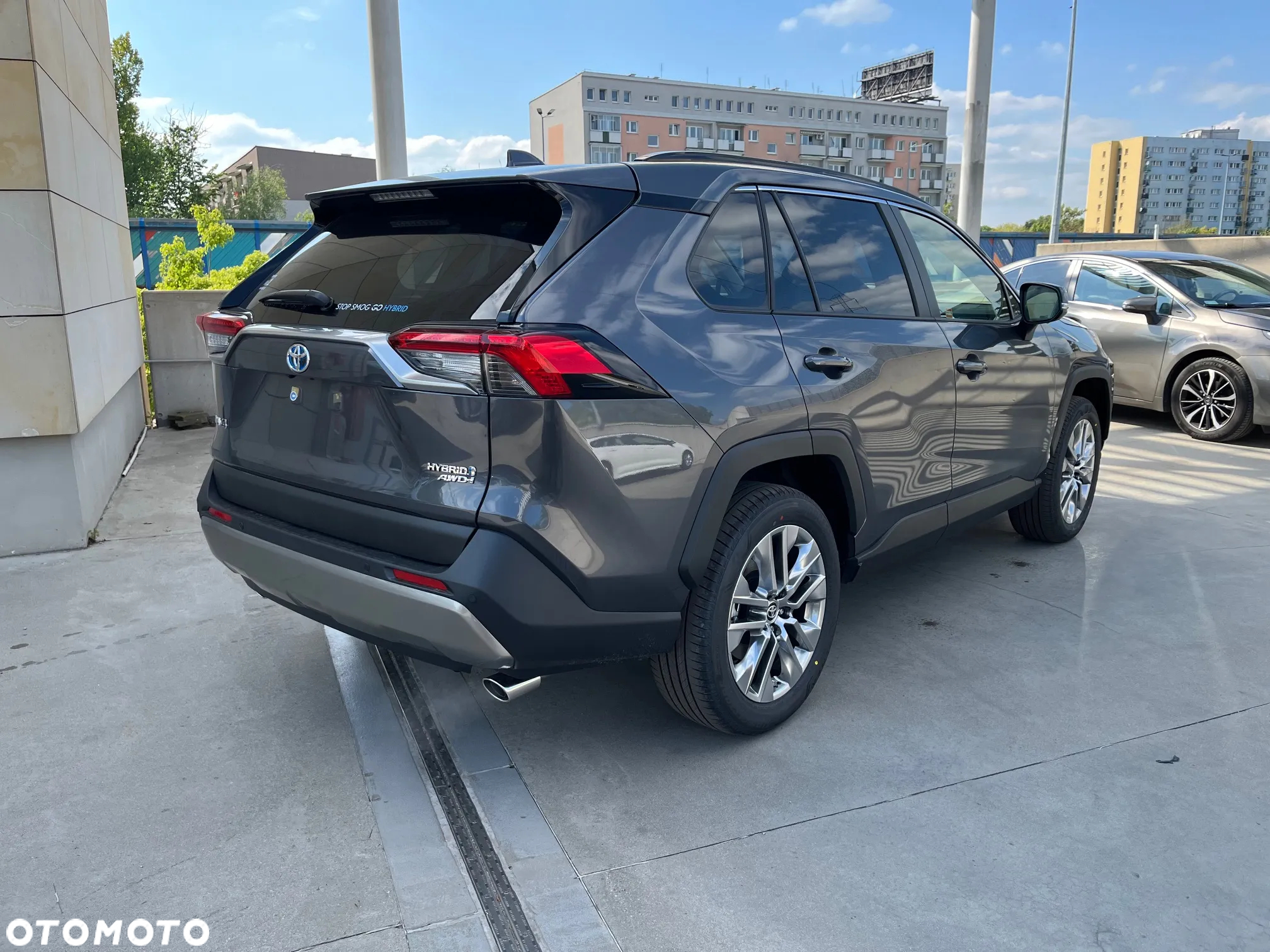 Toyota RAV4 - 5