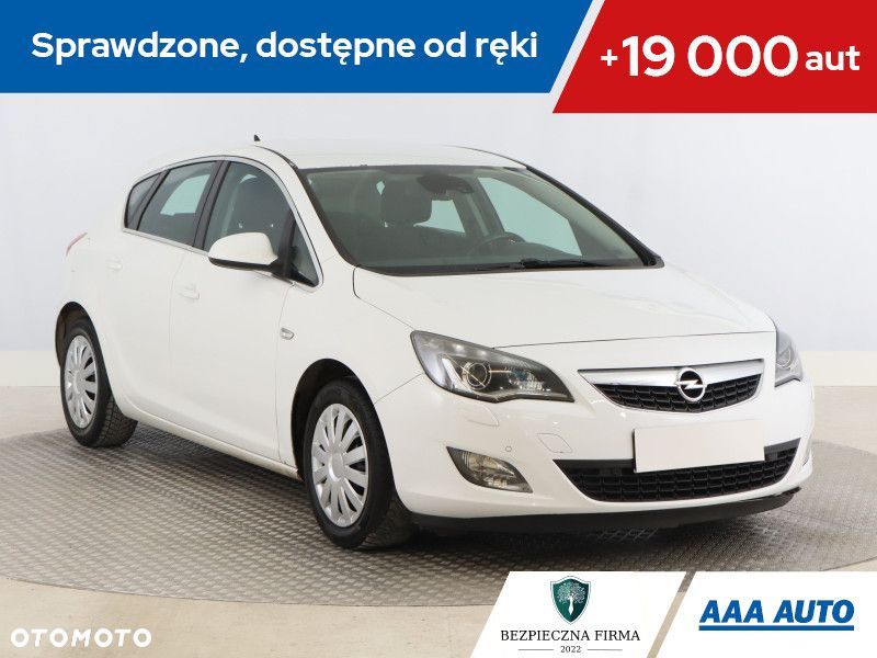 Opel Astra - 2