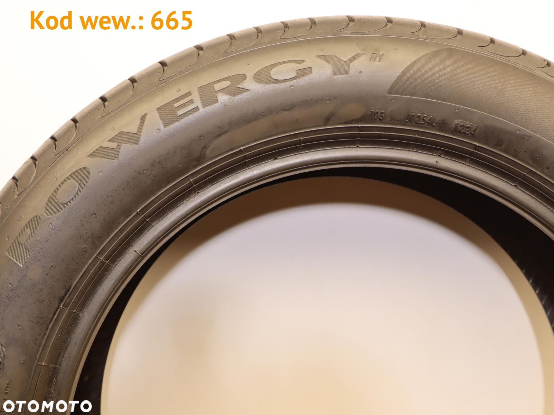 Pirelli POWERGY - 215/55 R17 - 4