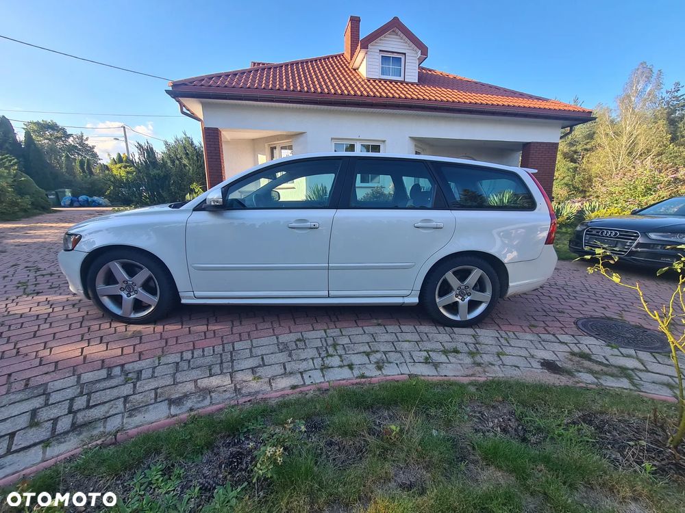 Volvo V50 D5 R-Design Momentum - 10