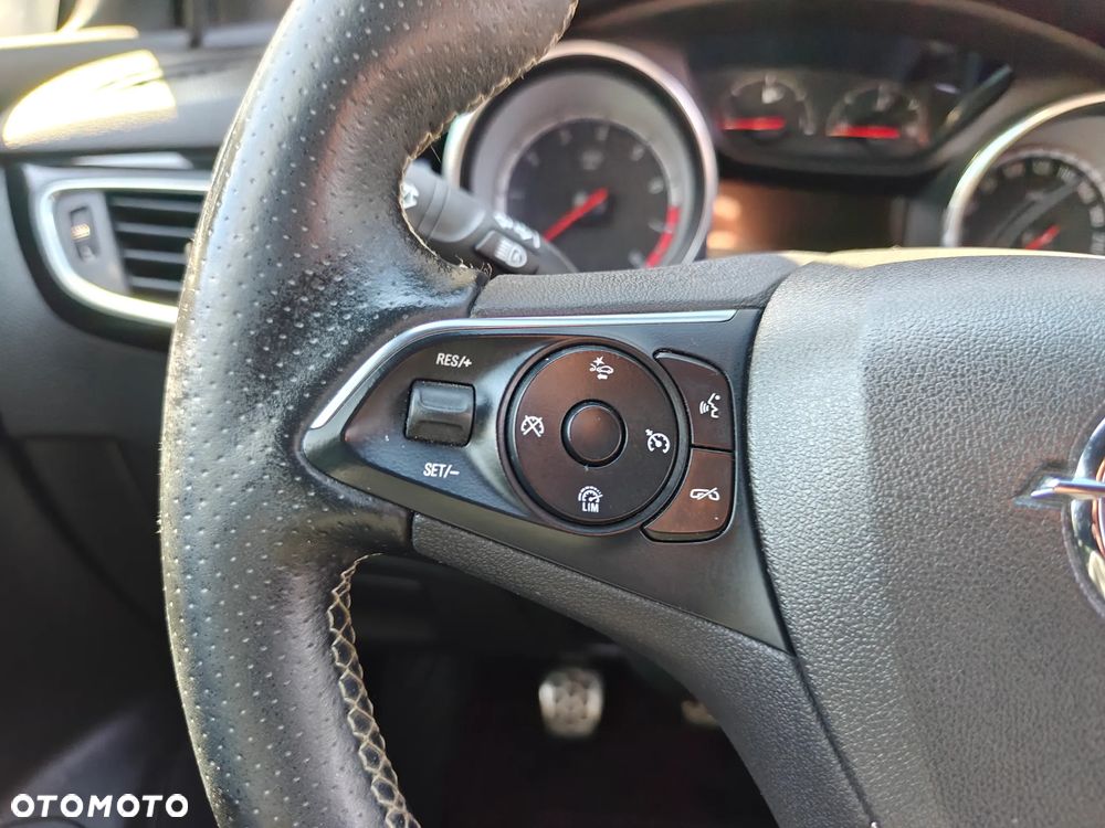 Opel Astra 1.6 Turbo Start/Stop Ultimate - 18