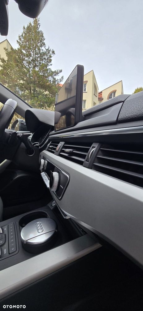 Audi A4 Avant 2.0 TFSI ultra Design S tronic - 28