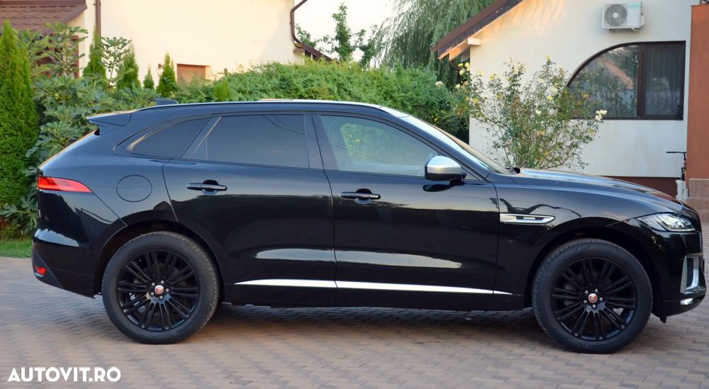 Jaguar F-Pace 25d AWD Aut. R-Sport - 6
