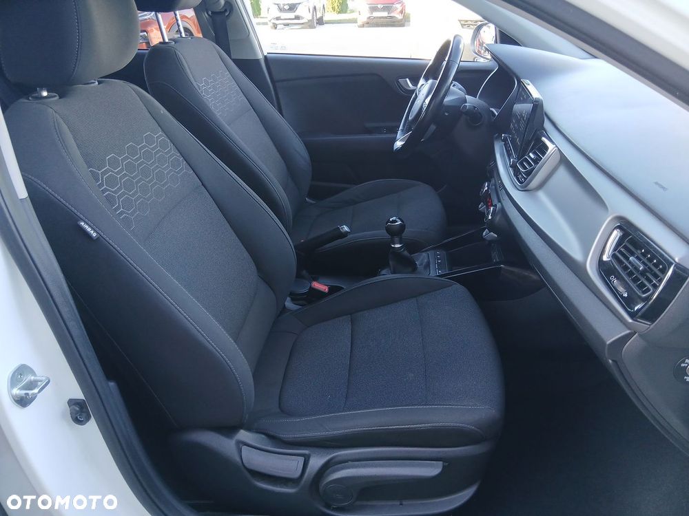 Kia Rio 1.2 L Business Line - 19