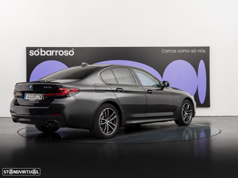 BMW 530 e Pack M - 6