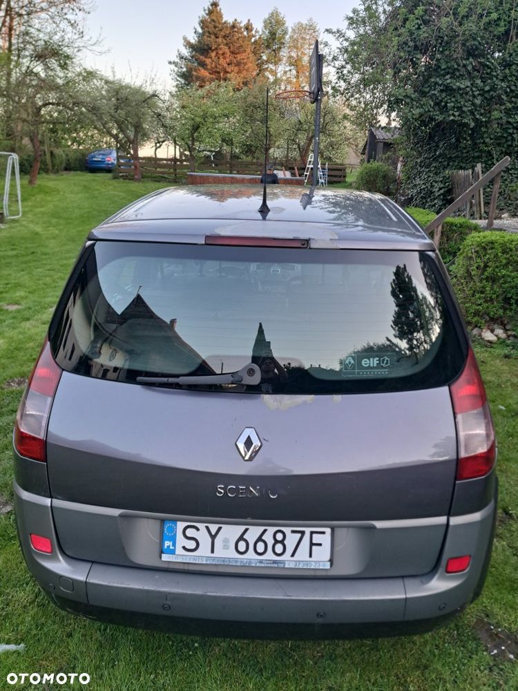 Renault Scenic 1.9 dCi Dynamique - 3