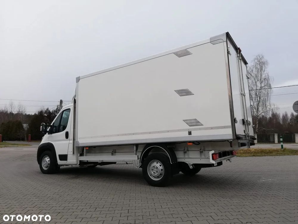 Peugeot Boxer Chlodnia 2.2 HDi 8 Palet Zasilanie Zewnętrzne - 15