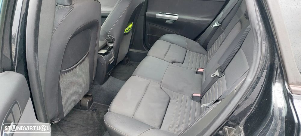 Volvo V50 1.6 D Drive Momentum Start/Stop - 9