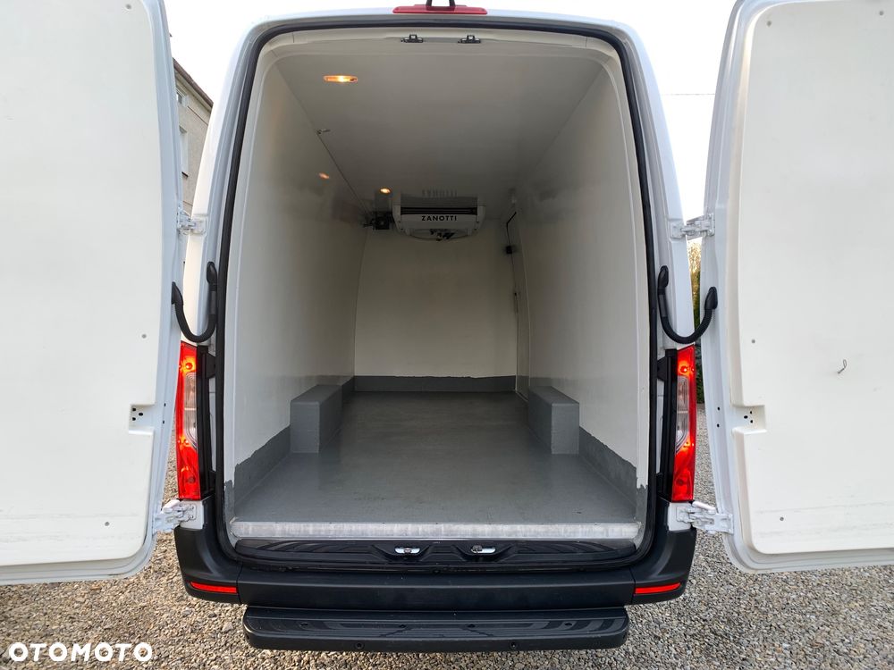 Mercedes-Benz Sprinter 317 Long PIĘKNY Webasto Kasa Najdłuższy Automat - 14