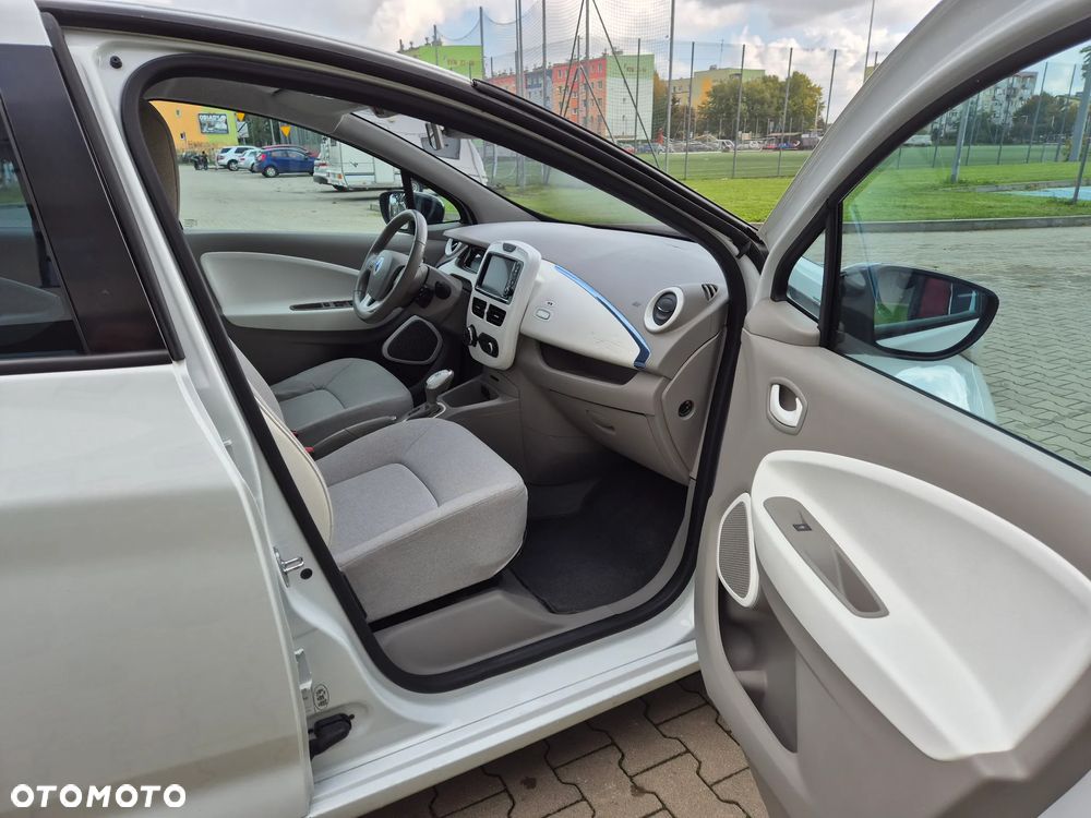 Renault Zoe - 12