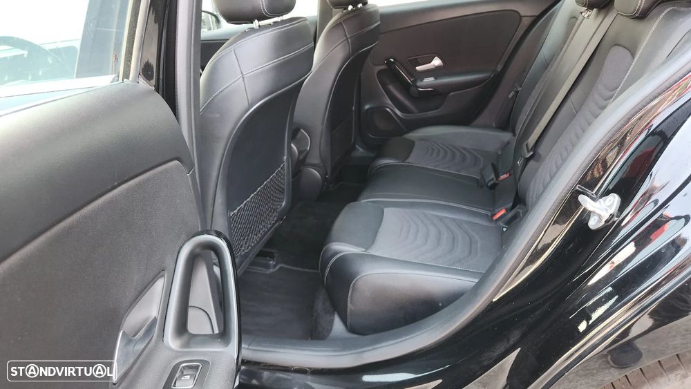 Mercedes-Benz A 180 d Style Plus Aut. - 14