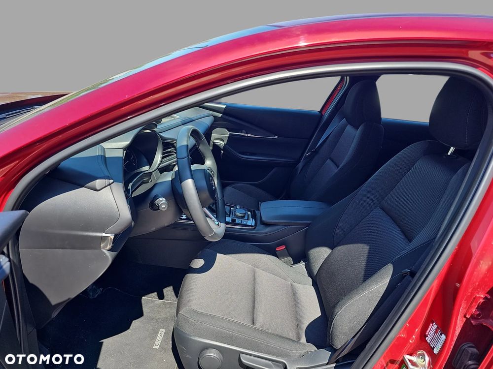 Mazda CX-30 2.0 mHEV Centre-Line AWD - 11