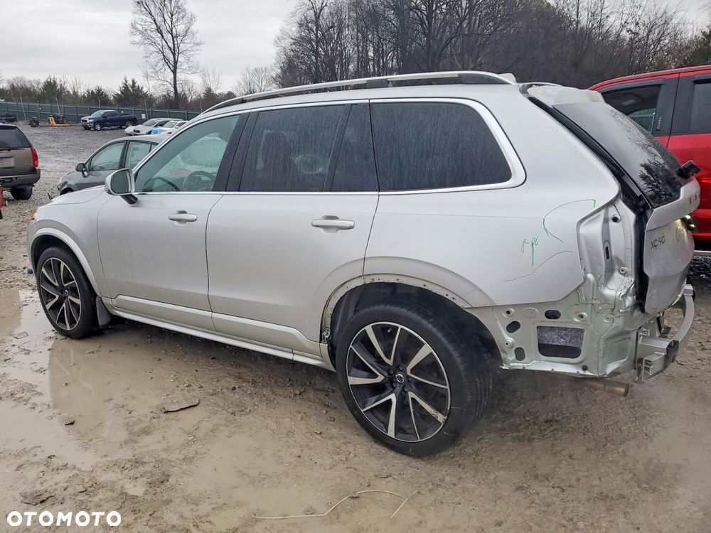 Volvo XC 90 - 4