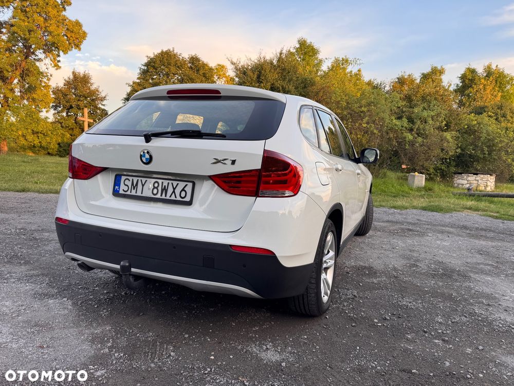 BMW X1 sDrive18d - 9