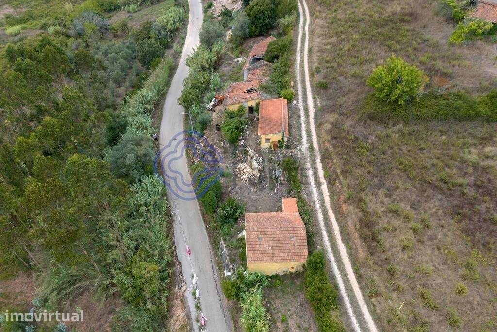 Moradia térrea T1 em Vidais, Caldas da Rainha para reconstruir - Grande imagem: 5/26