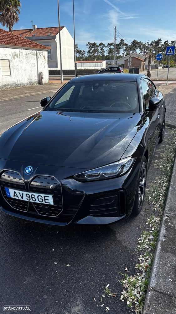 BMW i4 eDrive40 Pack Desportivo M - 1