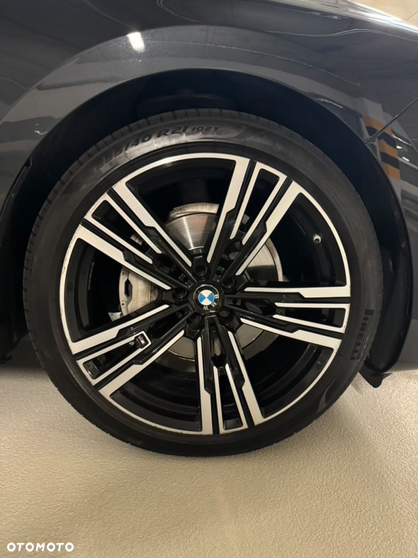 BMW Seria 7 - 14
