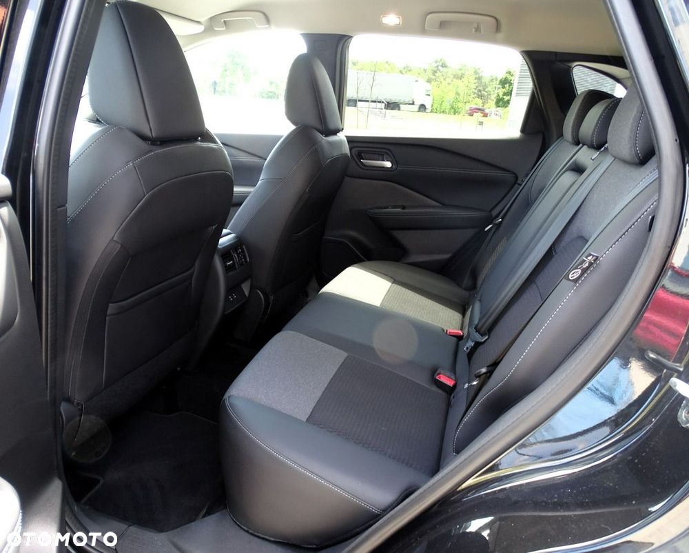 Nissan Qashqai - 10