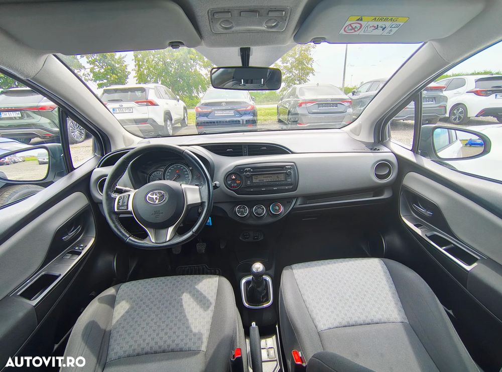 Toyota Yaris 1.0 VVT-i Terra - 6