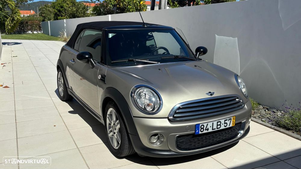 MINI Cabrio Cooper D - 3