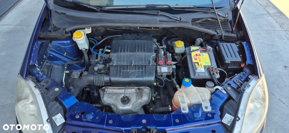 Fiat Linea 1.4 Dynamic Euro5 - 15