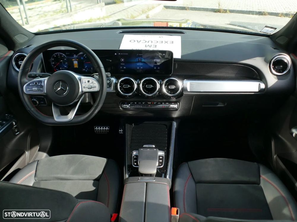 Mercedes-Benz GLB 180 d AMG Line - 38