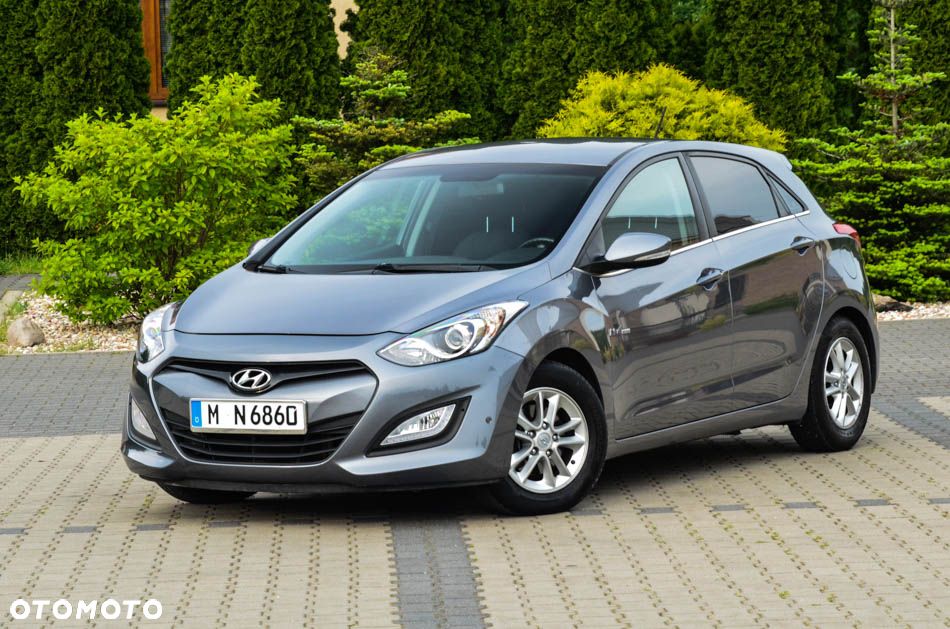 Hyundai i30 blue 1.6 CRDi Trend - 21