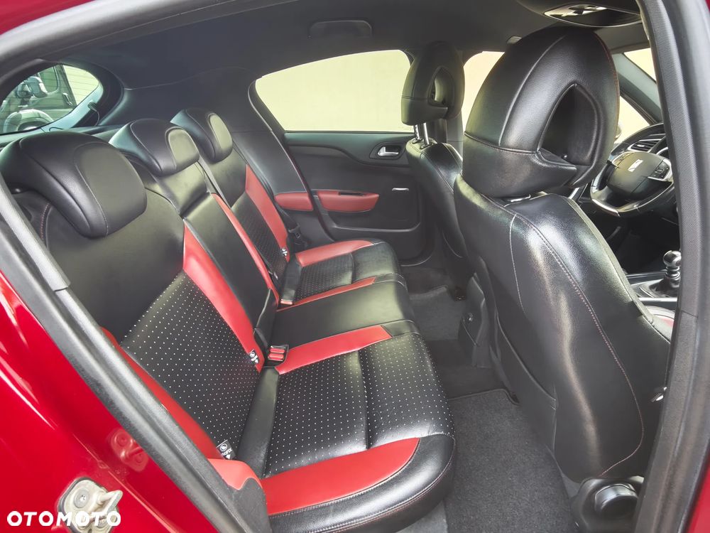 Citroën DS4 BlueHDi 150 S&S SoChic - 34