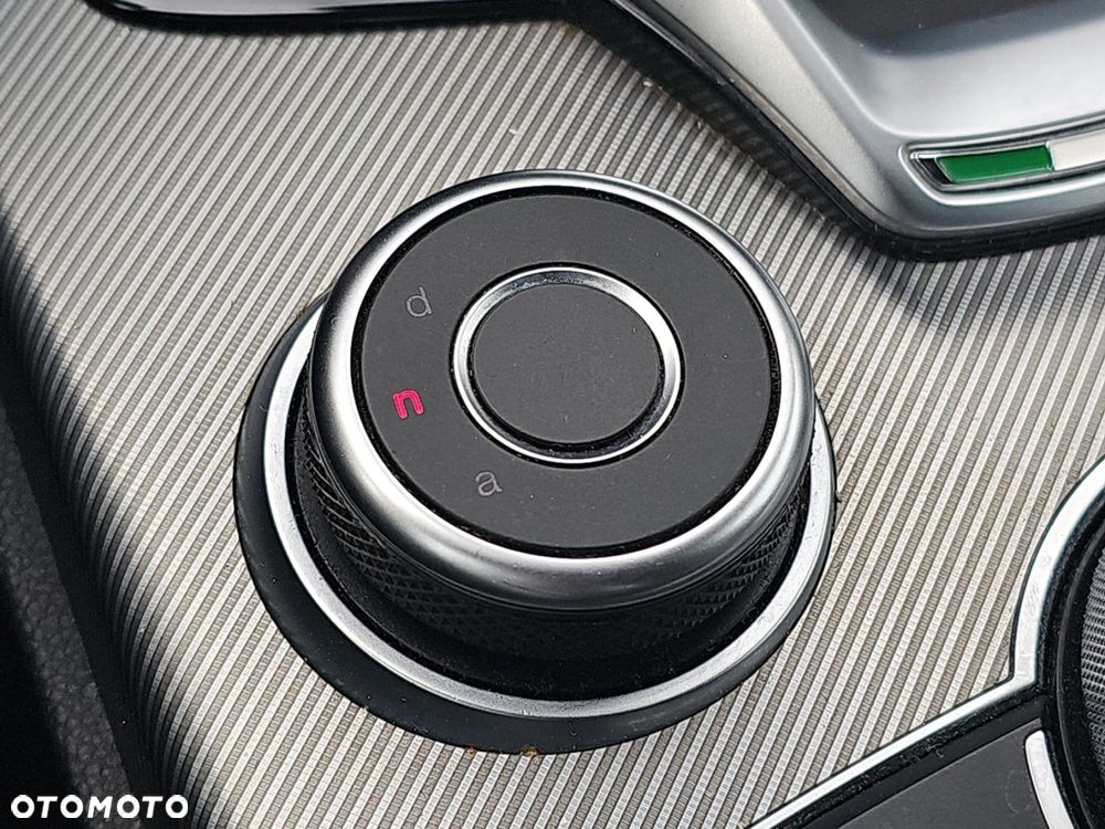 Alfa Romeo Stelvio 2.0 Turbo Veloce Q4 - 28