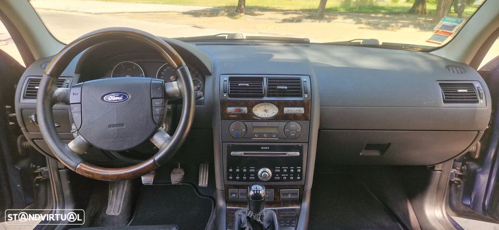 Ford Mondeo 2.0 TDCI Ghia Executive D. - 20