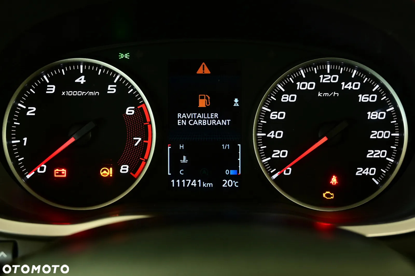 Mitsubishi Eclipse Cross - 27