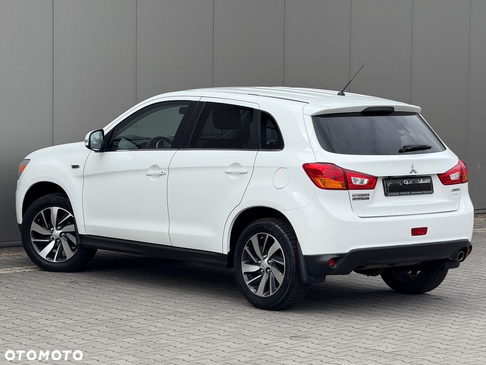 Mitsubishi ASX - 9