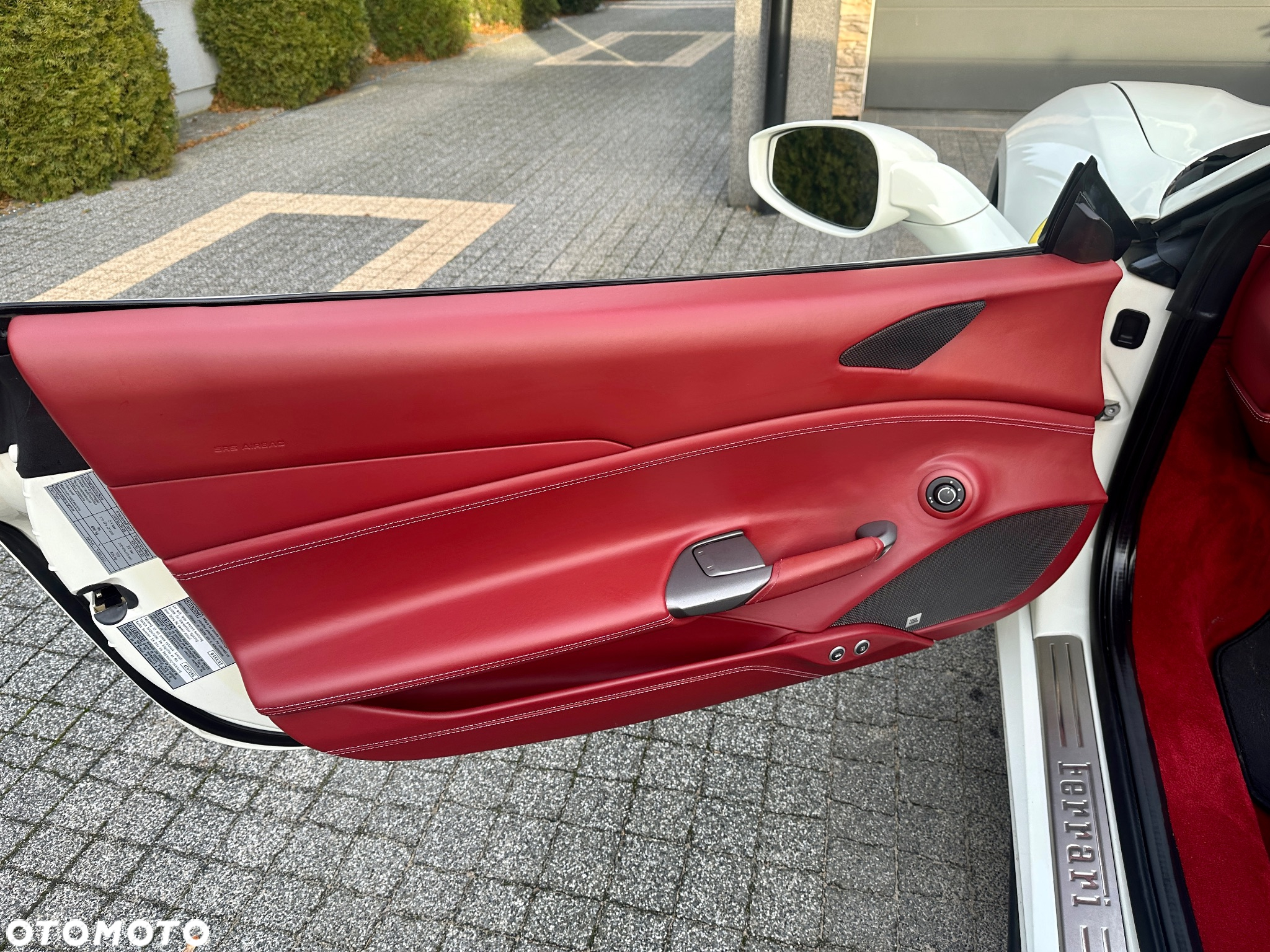 Ferrari 488 - 18