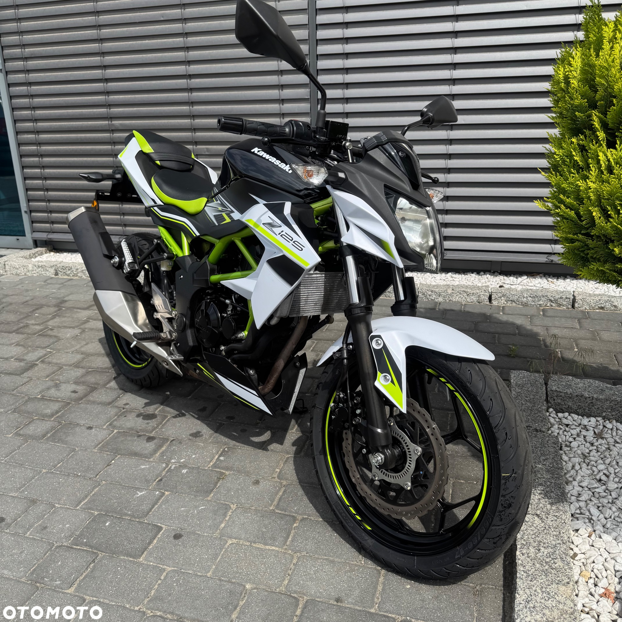 Kawasaki Z - 4