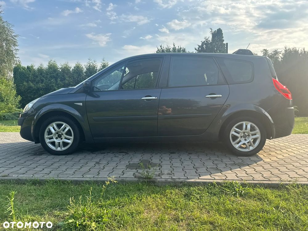 Renault Grand Scenic - 5