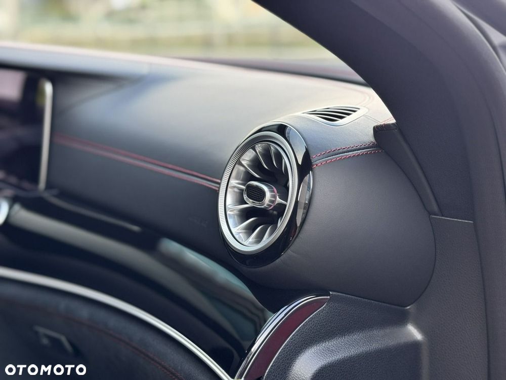 Mercedes-Benz AMG GT 53 4Matic+ 4D Speedshift TCT 9G - 24