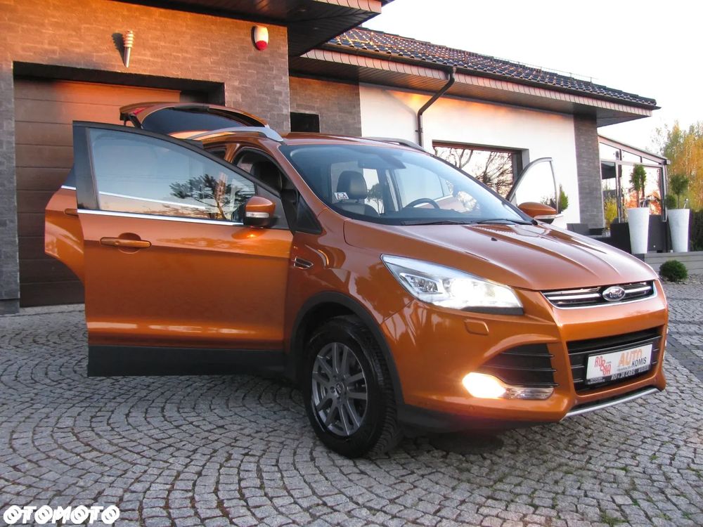 Ford Kuga 2.0 TDCi 2x4 Titanium - 9