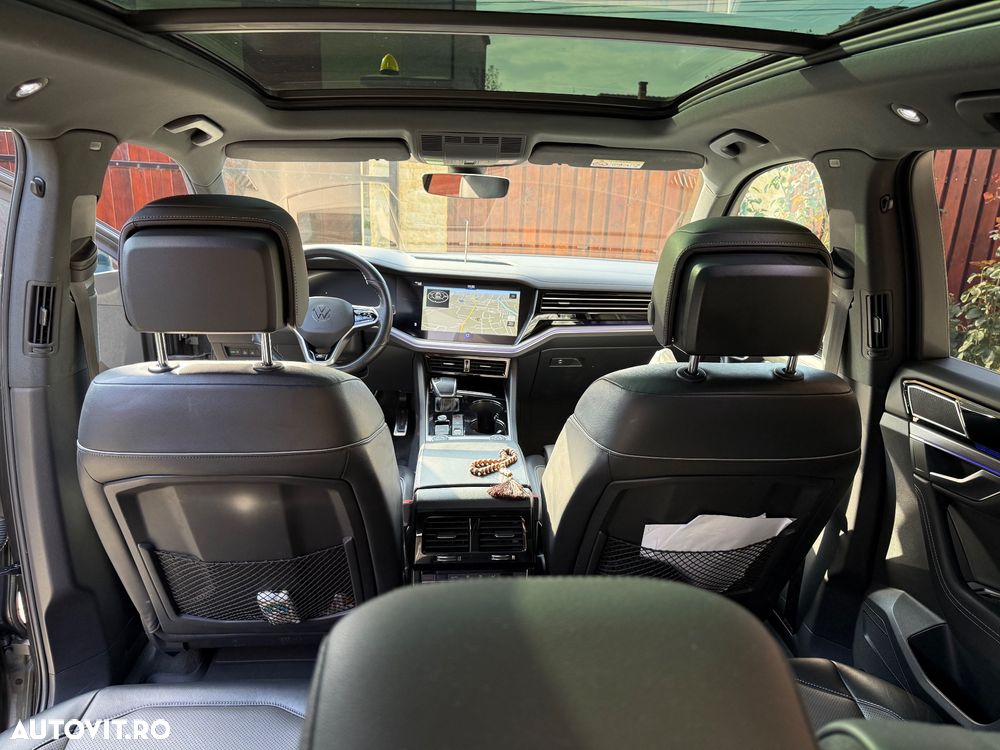 Volkswagen Touareg V6 TDI R-Style - 20