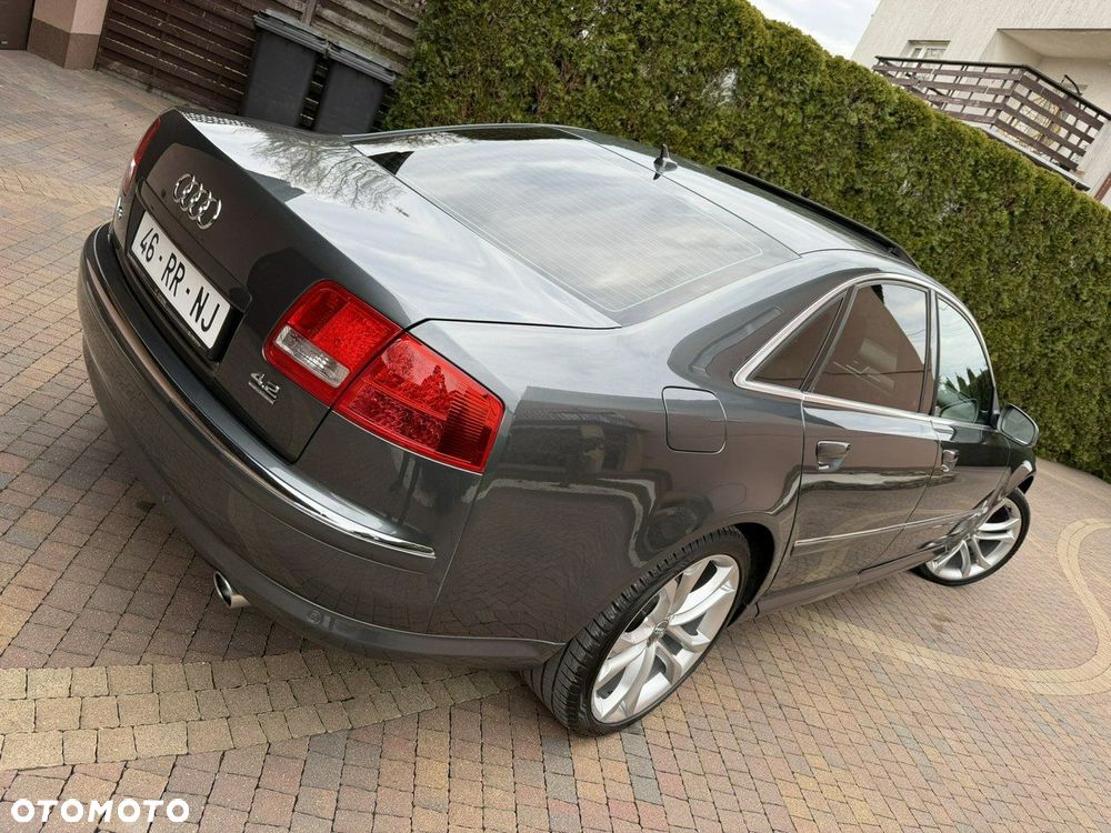 Audi A8 - 33
